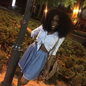 Meet your Posher, Sadé